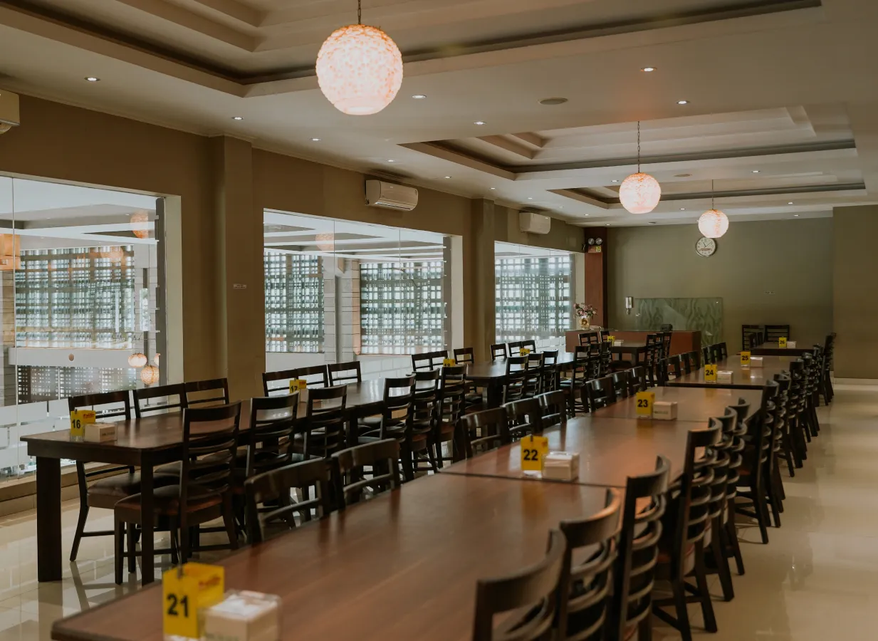 Lantai 2 Dining Hall dan Ber-AC (Cab. BSD)