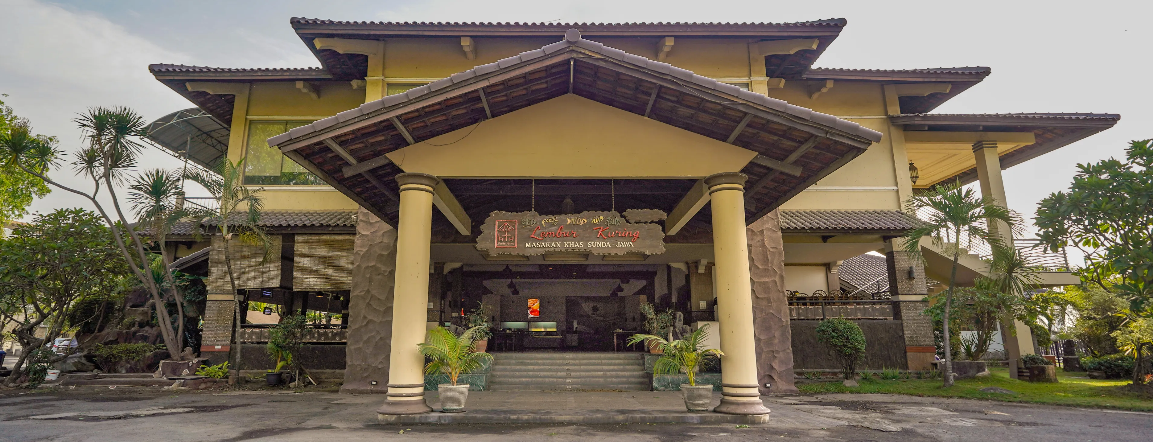 Lembur Kuring Bandara